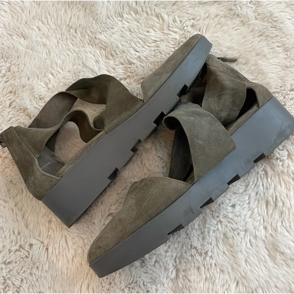 Eileen Fisher Bovery suede wedge platforms size 9.5
